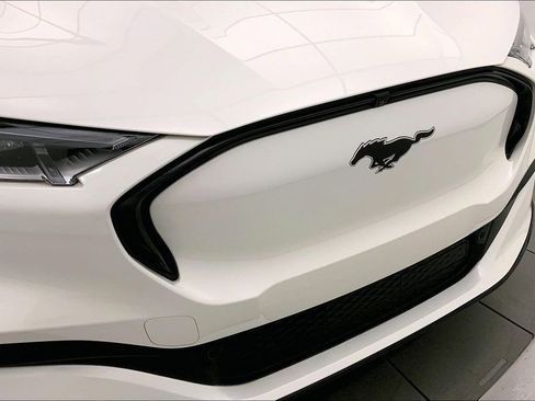 Used 2023 Ford Mustang Mach-E Premium image 29