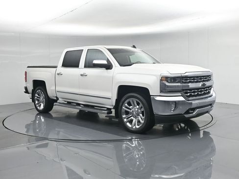 Used 2016 Chevrolet Silverado 1500 LTZ w/ LTZ Plus Package image 26