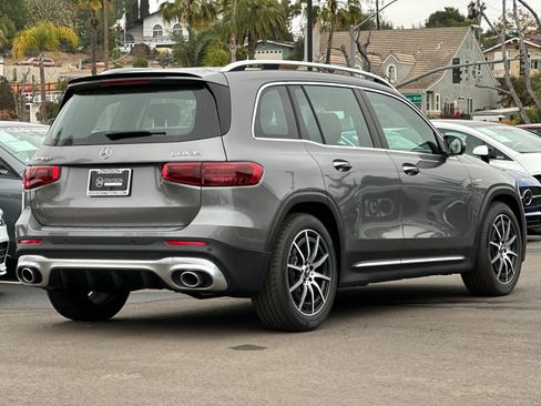 New 2025 Mercedes-Benz GLB 35 AMG 4MATIC image 3