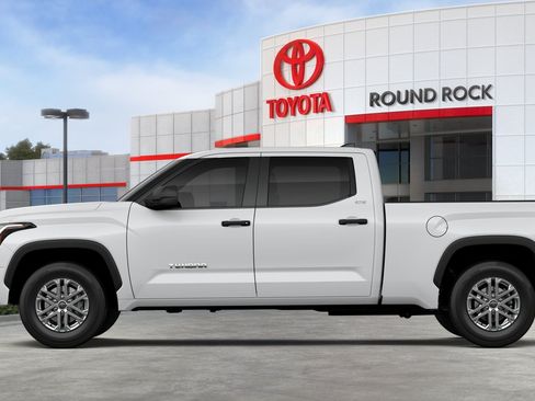 New 2026 Toyota Tundra SR5 AWD/4WD image 4