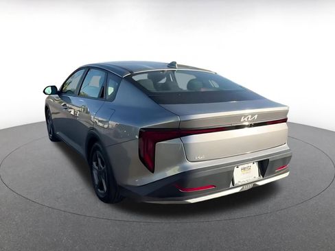 Used 2025 Kia K4 LXS image 10