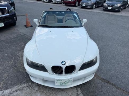 Used 2001 BMW Z3 3.0i RWD image 9