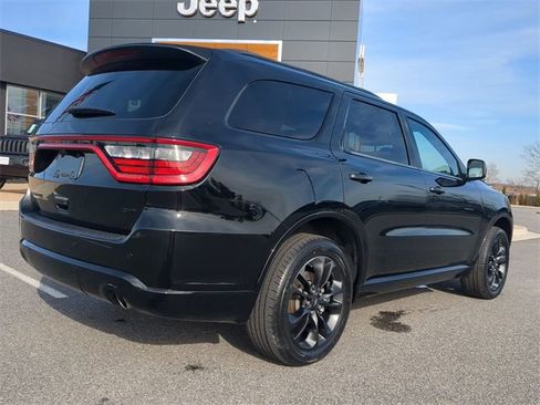 Used 2022 Dodge Durango GT image 4