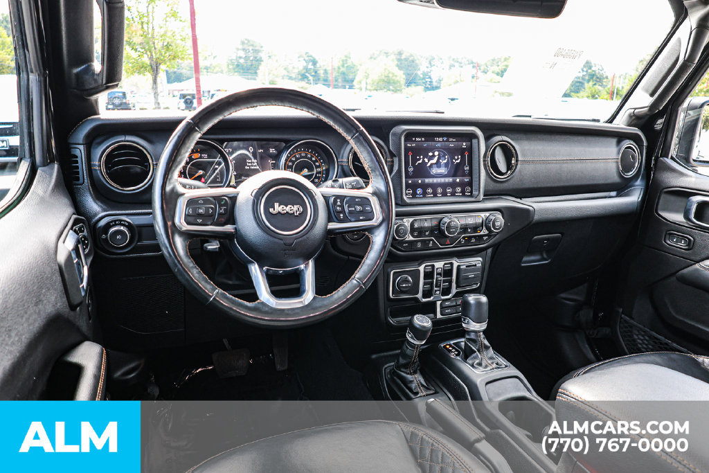 Used 2023 Jeep Wrangler Unlimited Sahara AWD/4WD image 23