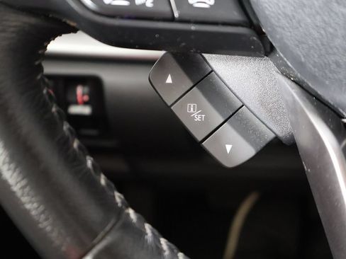 Used 2021 Subaru Forester Premium AWD/4WD image 44