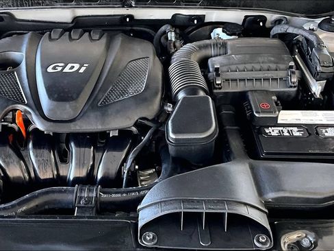 Used 2012 Hyundai Sonata GLS w/ Popular Equipment Pkg FWD image 30