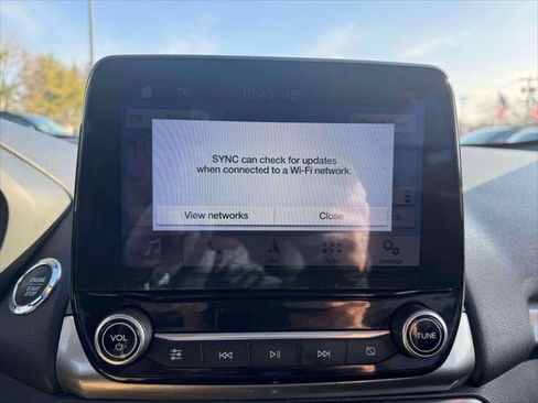 Used 2019 Ford EcoSport SE w/ SE Convenience Package image 28