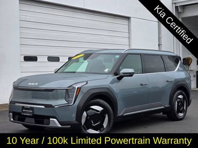 Certified 2024 Kia EV9 Wind