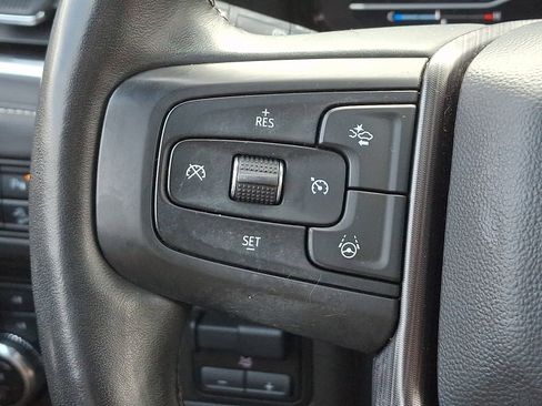 Used 2023 GMC Yukon Denali Ultimate image 28