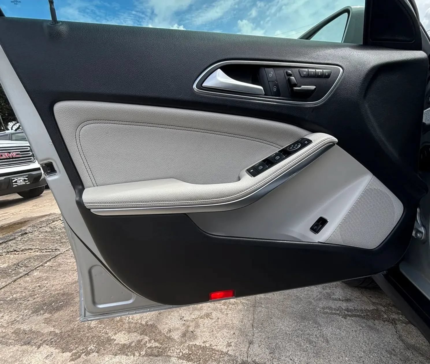 Used 2015 Mercedes-Benz GLA 250 image 19