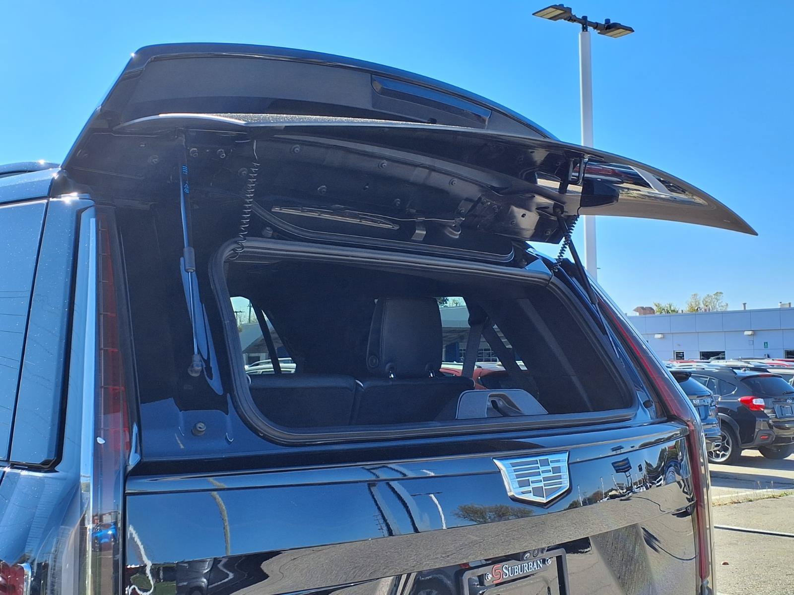 Used 2023 Cadillac Escalade Sport AWD/4WD image 12