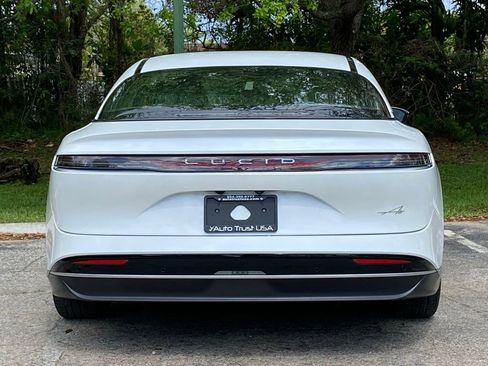 Used 2024 Lucid Air Pure image 5