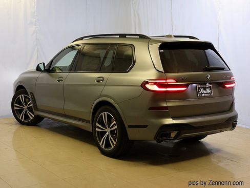 Used 2027 BMW X7 xDrive40i w/ Executive Package AWD/4WD image 9