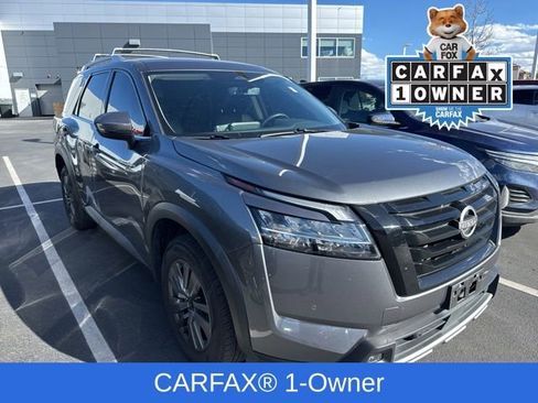 Certified 2023 Nissan Pathfinder SL w/ Lighting Package (N92) image 2