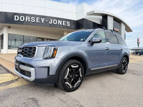 Used 2025 Kia Telluride S image 1