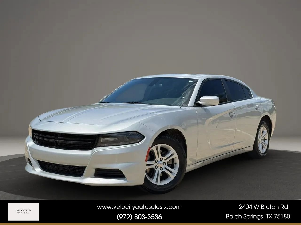 Used 2021 Dodge Charger SXT w/ Leather Interior Group RWD image 1