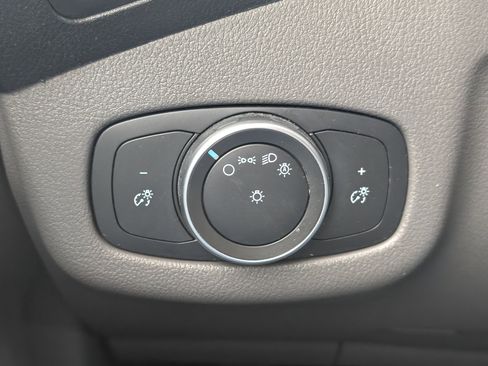 Used 2020 Ford Transit Connect XL image 13