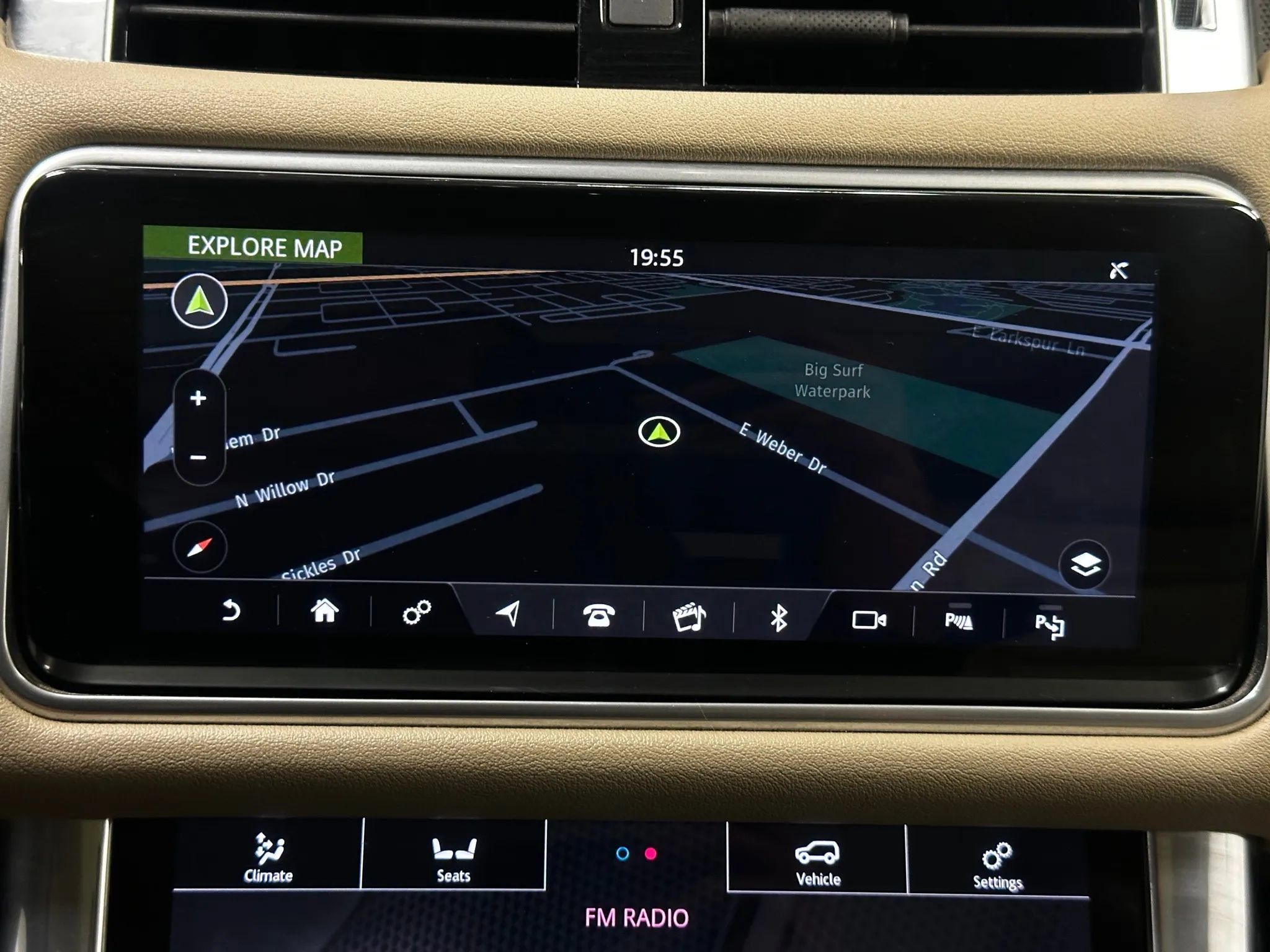 Used 2019 Land Rover Range Rover Sport HSE AWD/4WD image 32