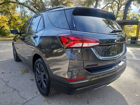 Used 2023 Chevrolet Equinox RS image 6