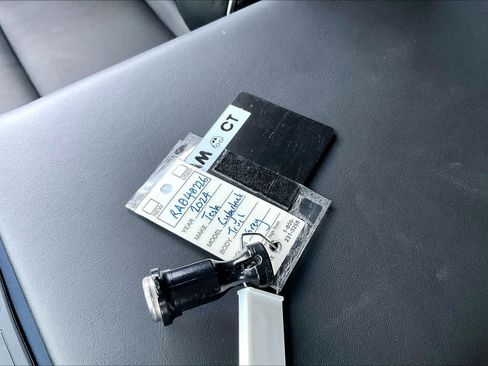 Used 2024 Tesla Cybertruck AWD Crew Cab image 13