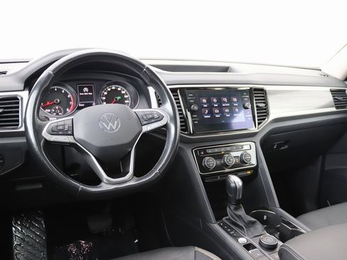 Used 2021 Volkswagen Atlas SEL image 3
