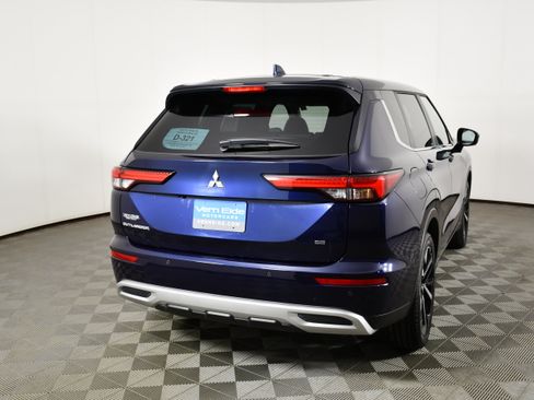 Used 2022 Mitsubishi Outlander SE FWD image 7
