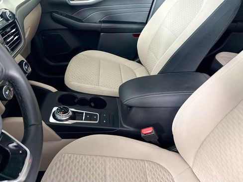 Used 2021 Ford Escape SE w/ Convenience Package image 33