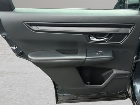 Used 2023 Honda CR-V LX image 12