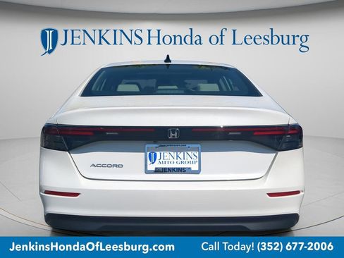 Used 2025 Honda Accord SE image 5