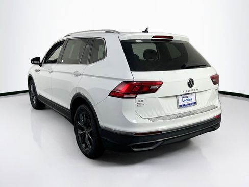 Used 2022 Volkswagen Tiguan SE image 7