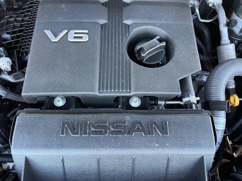 Used 2023 Nissan Frontier PRO-4X w/ Pro Convenience Package AWD/4WD image 22