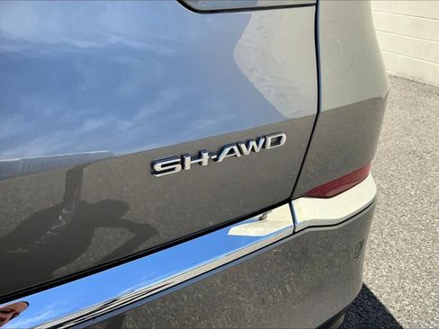 Used 2022 Acura MDX SH-AWD w/ Technology Package image 7