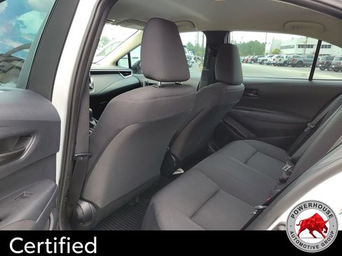 Used 2025 Toyota Corolla LE FWD image 14