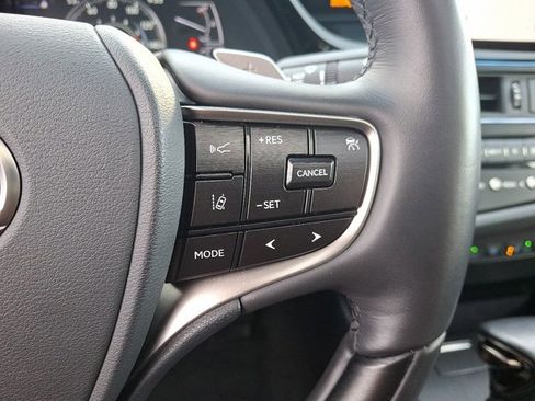 Used 2024 Lexus ES 350 Ultra Luxury image 23