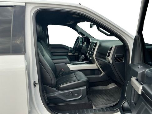 Used 2020 Ford F150 Lariat w/ Equipment Group 502A Luxury image 22