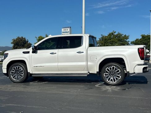Used 2025 GMC Sierra 1500 Denali Ultimate AWD/4WD image 7
