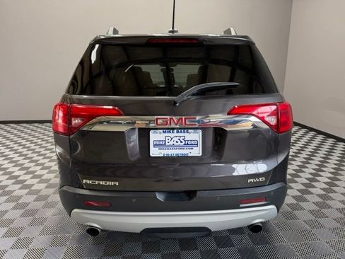 Used 2017 GMC Acadia SLT AWD/4WD image 11