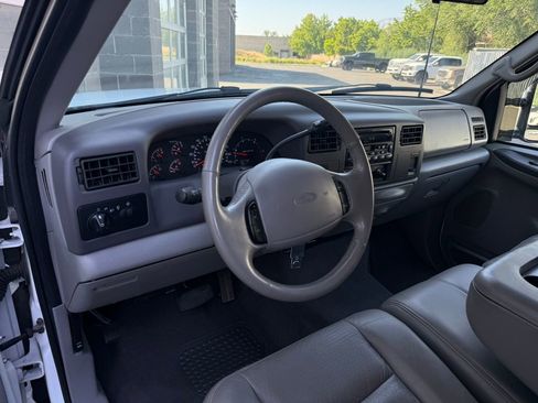 Used 2001 Ford F250 Lariat AWD/4WD image 25