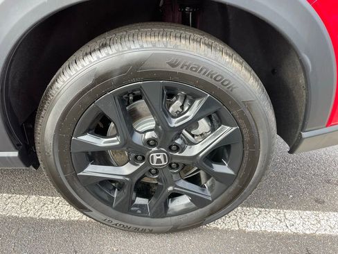 Certified 2025 Honda HR-V Sport image 42