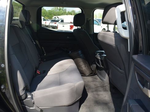 Used 2023 Toyota Tundra SR5 w/ SR5 Convenience Package AWD/4WD image 20