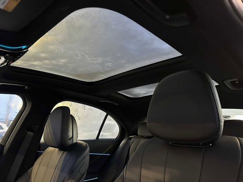 New 2026 Mercedes-Benz E 350 4MATIC Sedan image 22