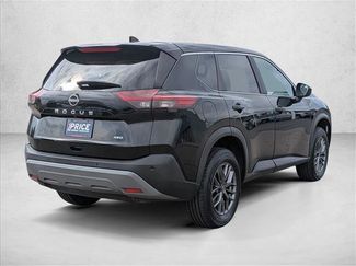 Used 2023 Nissan Rogue S AWD/4WD video 4
