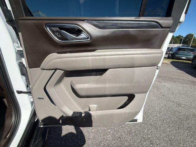 Used 2023 GMC Yukon XL SLT RWD image 16