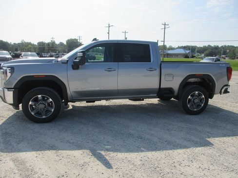New 2026 GMC Sierra 2500 SLE w/ SLE Value Package; AWD/4WD image 10