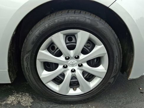 Used 2024 Toyota Corolla LE FWD image 8