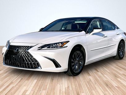 Used 2024 Lexus ES 350 w/ Technology Package