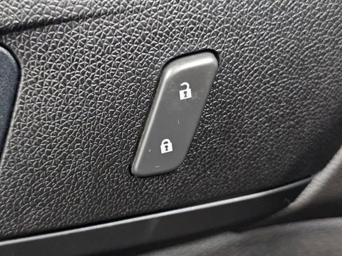 Used 2016 Chevrolet Traverse LT AWD/4WD image 31