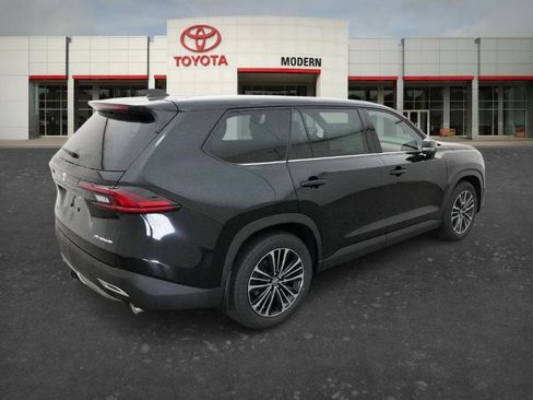 New 2026 Toyota Grand Highlander AWD Hybrid image 6