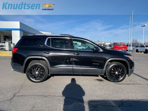 Used 2019 GMC Acadia SLT image 8