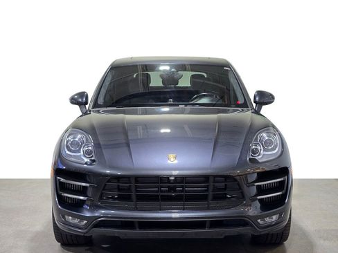 Used 2017 Porsche Macan Turbo image 2